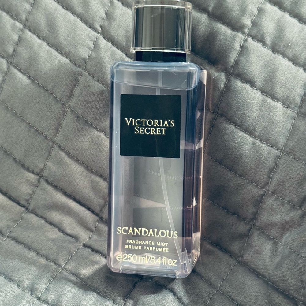 Victoria's Secret Scandalous Fragrance Mist in Black and Clear